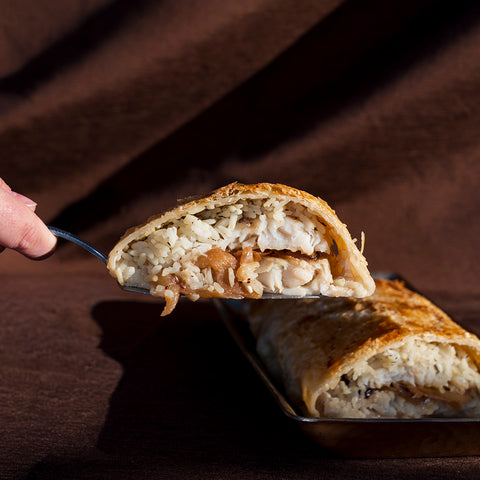 Feuilleté de morue aux oignons caramélisés et canneberges